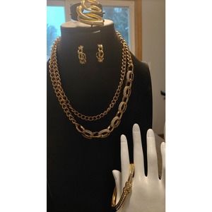 FOUR PIECE GOLDTONE FASHION JEWELRY SET FOR LADIES 40" NECKLACE CLAMPER BRACELET